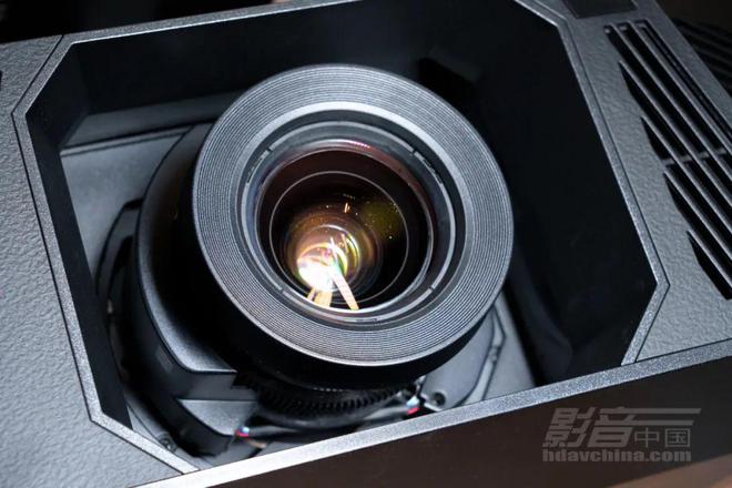 SON 4K激光投影机QL3000B案例探访pg电子免费试玩模拟器【家访】广州白云EP(图9)